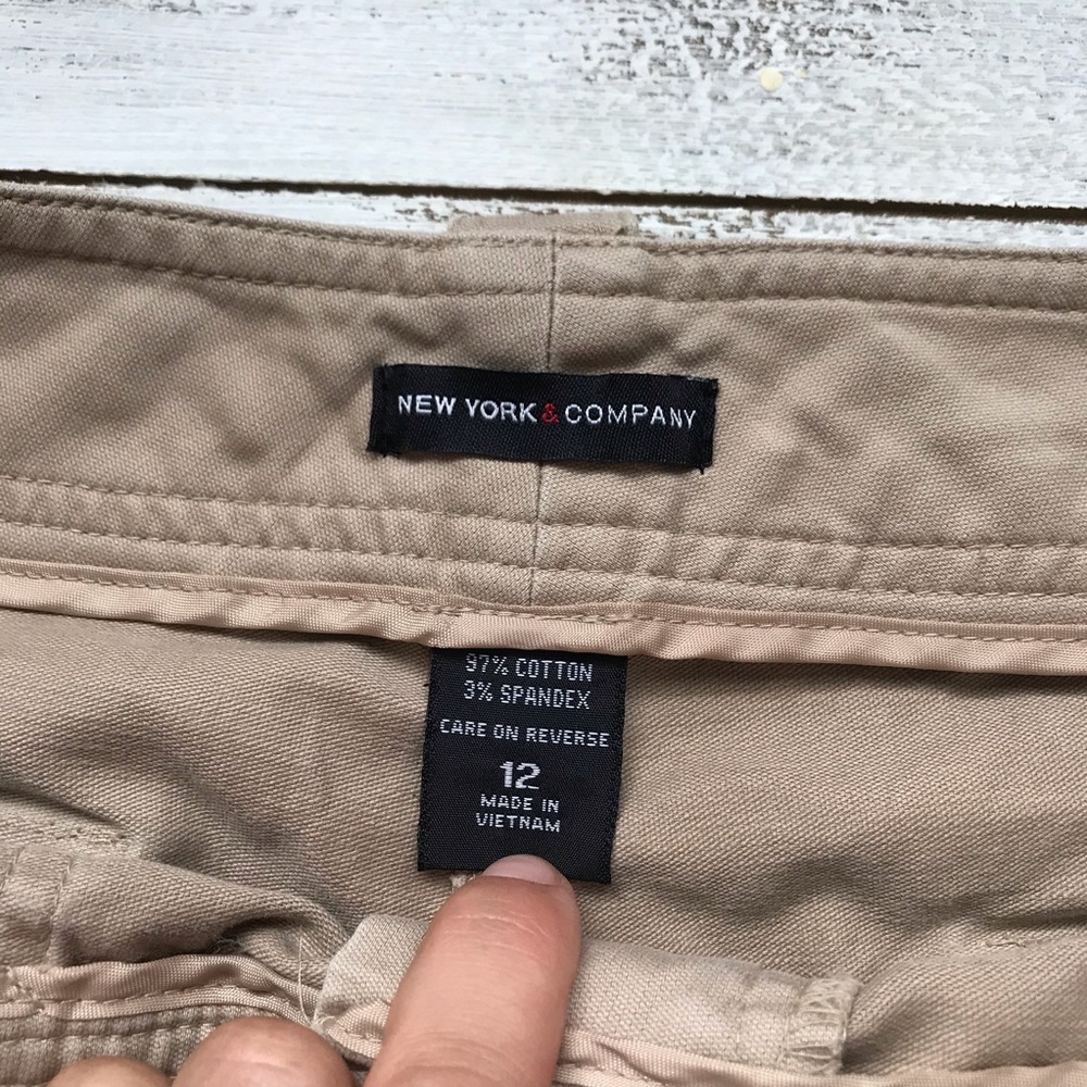 NEW YORK AND COMPANY PANT - Picture 7 of 8